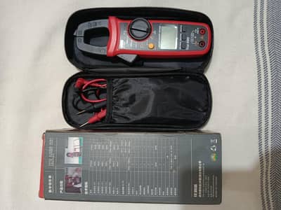 Digital Clamp Meter, model UT203+
