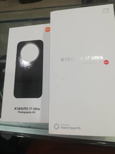 Xiamoi 17 ultra 512 gb official pta Boxope deal box + camera kit