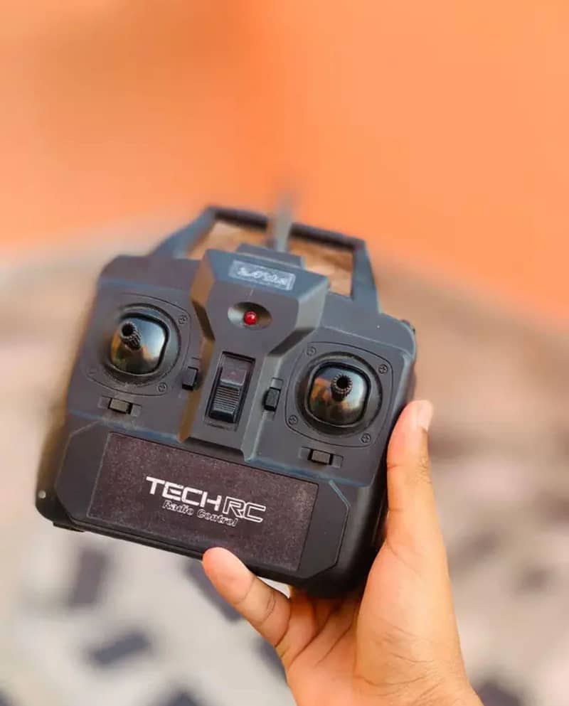 RC quadcopter with camera 7