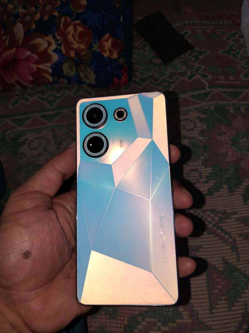 Tecno CAMON 20 1