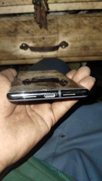 mobile for sale in good condition