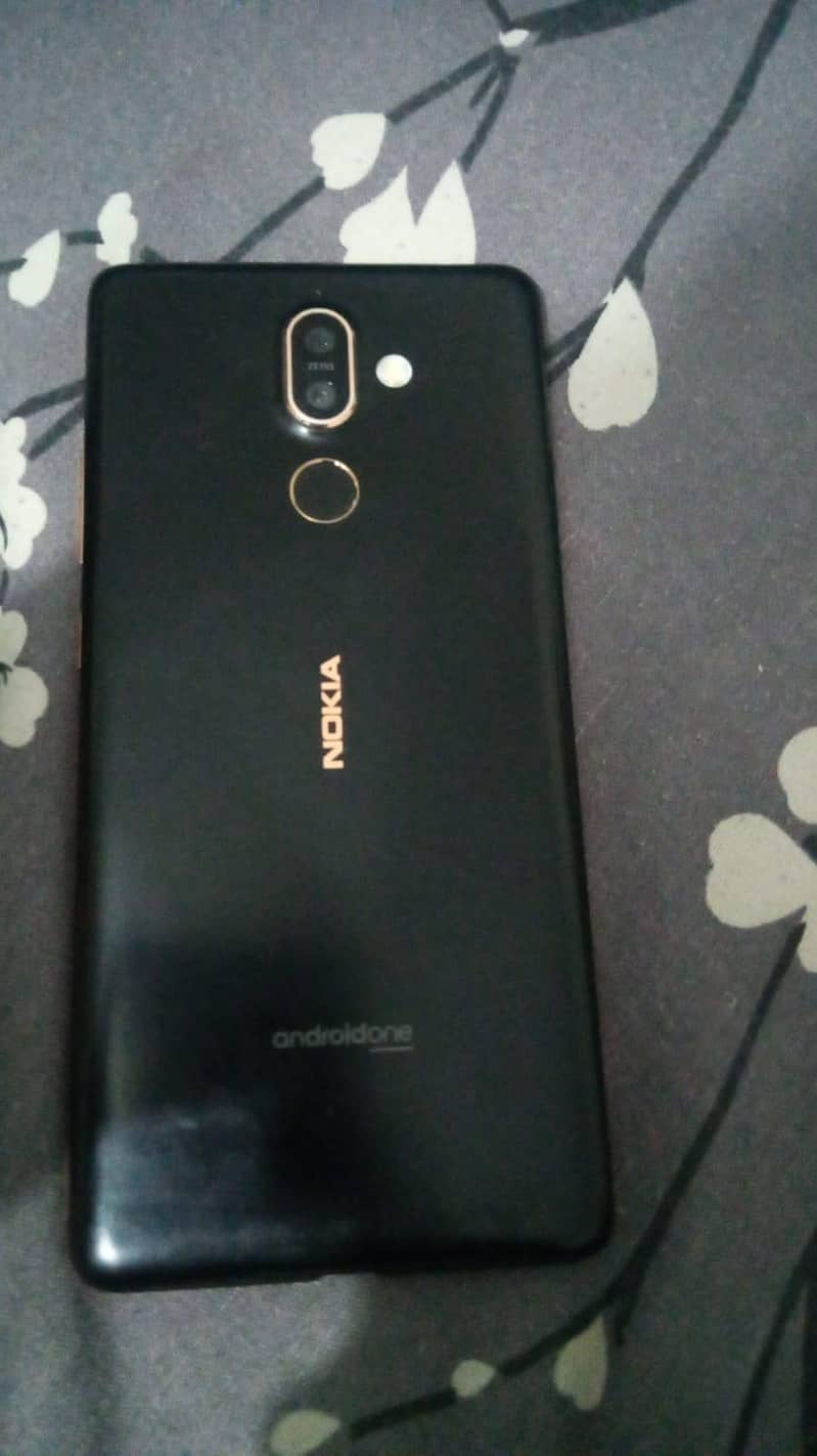 Nokia 7 Plus 1