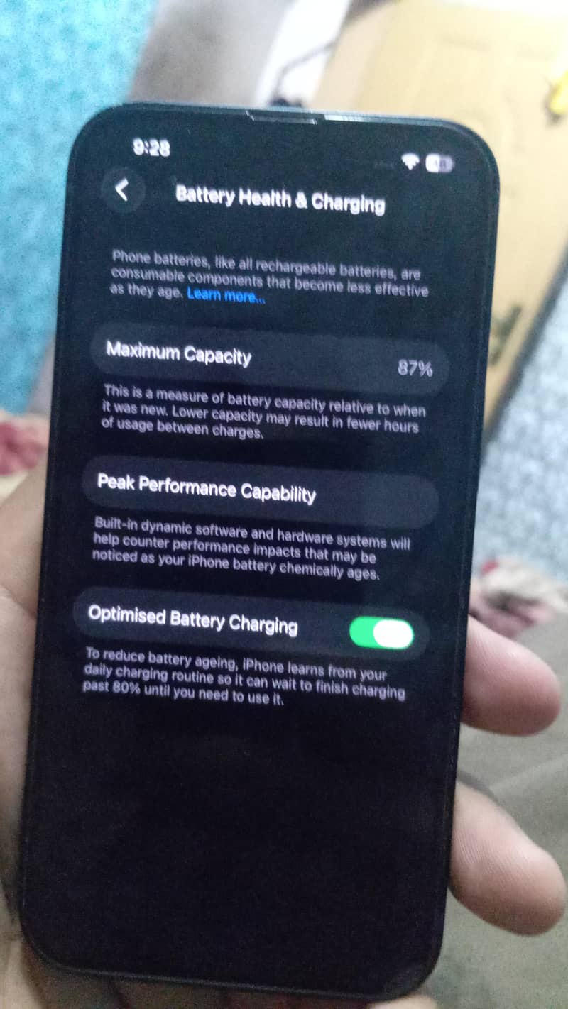 Apple iPhone 13 6