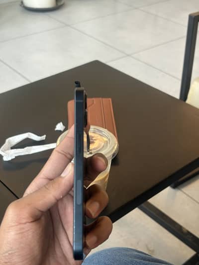 Iphone 13 jv 2 month sim time