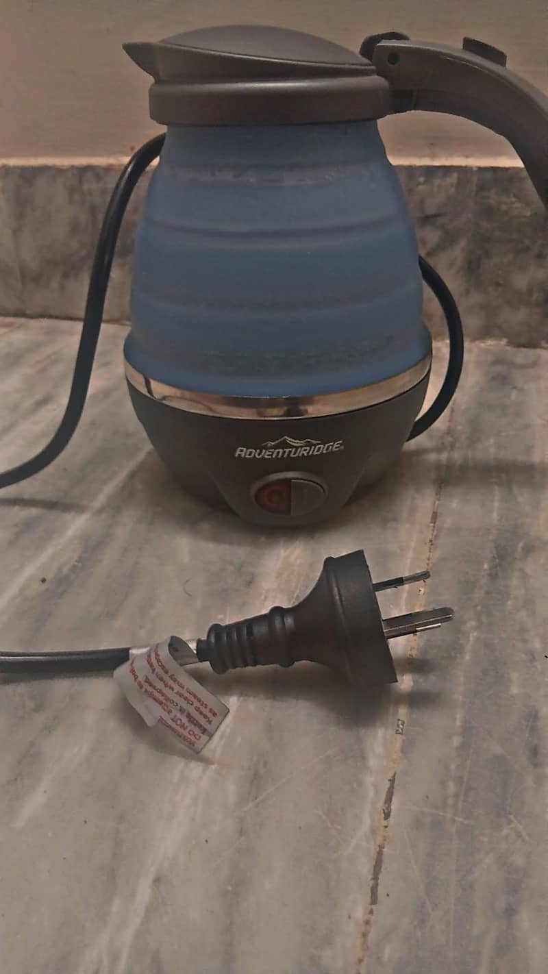 Foldable Electric Kettle 1