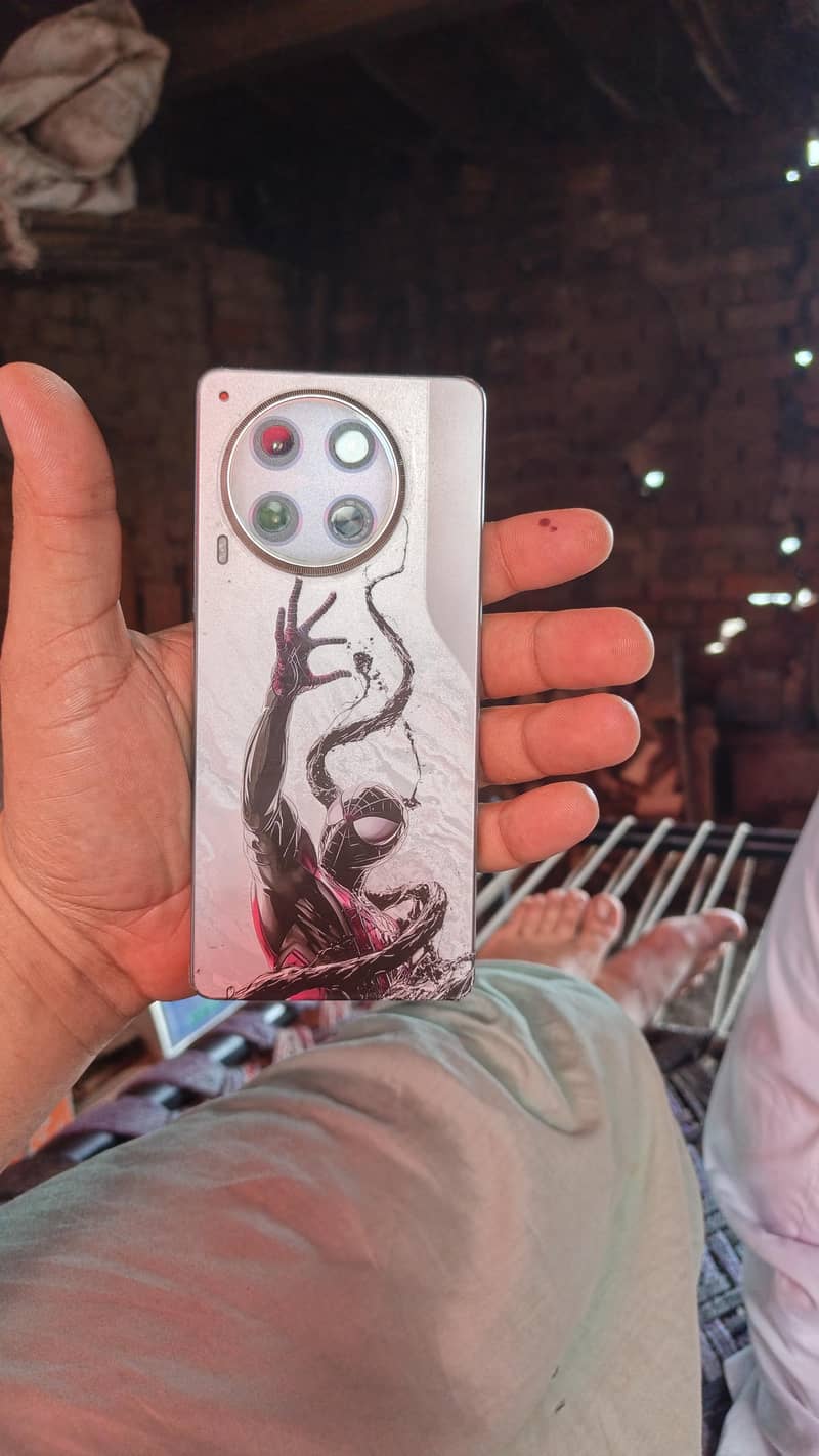 Tecno CAMON 30 3