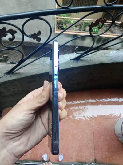 Tecno camon 20