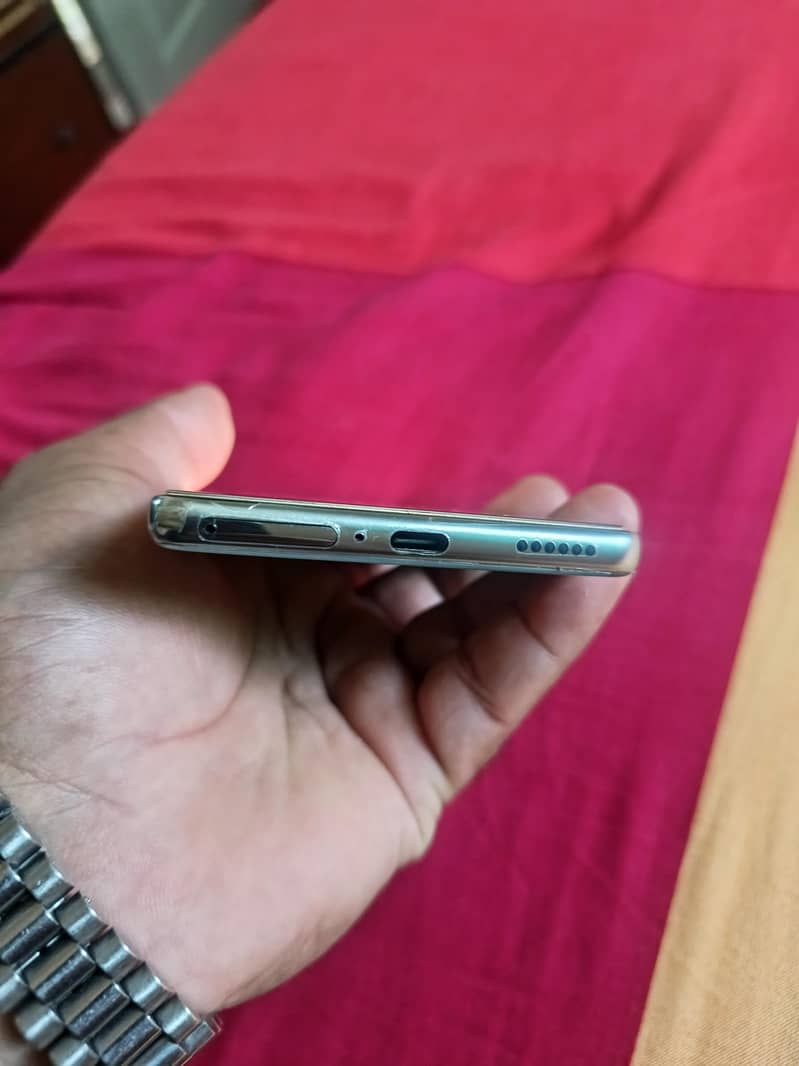Tecno CAMON 40 2
