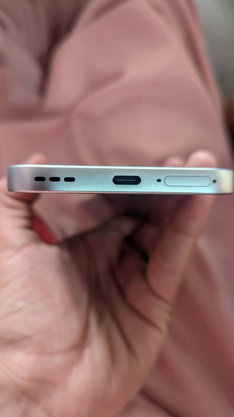 OPPO A6s 4
