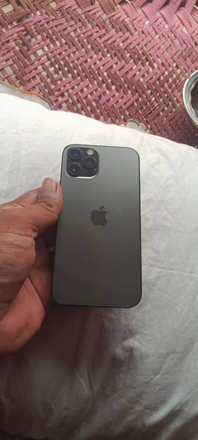Apple iPhone 12 Pro