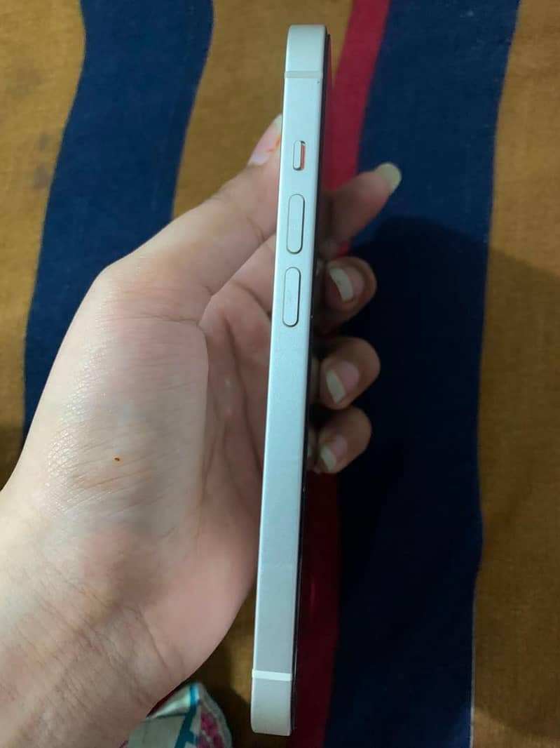 Apple iPhone 14 1