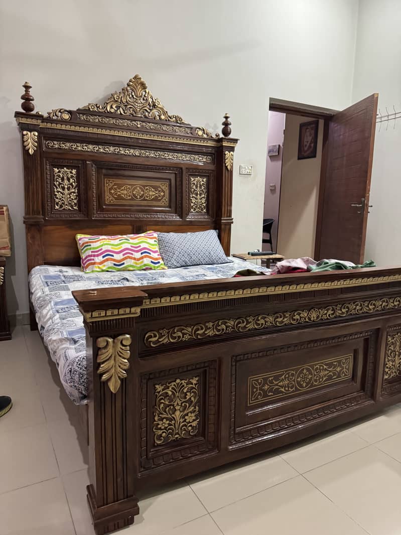 Master Bed 0