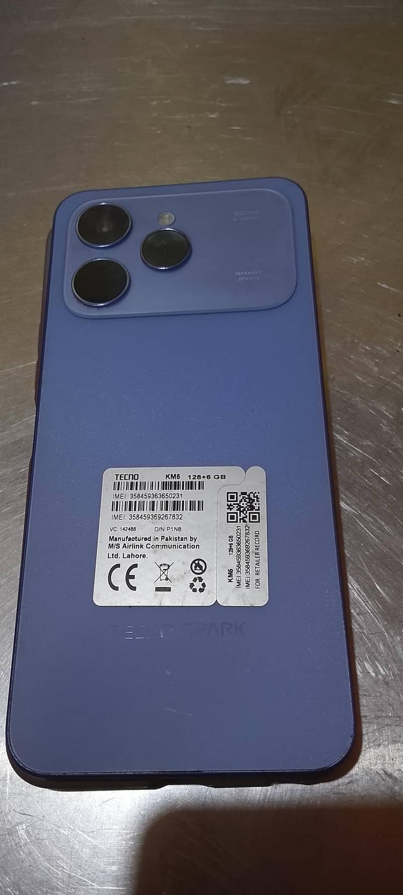 Tecno CAMON 40 1