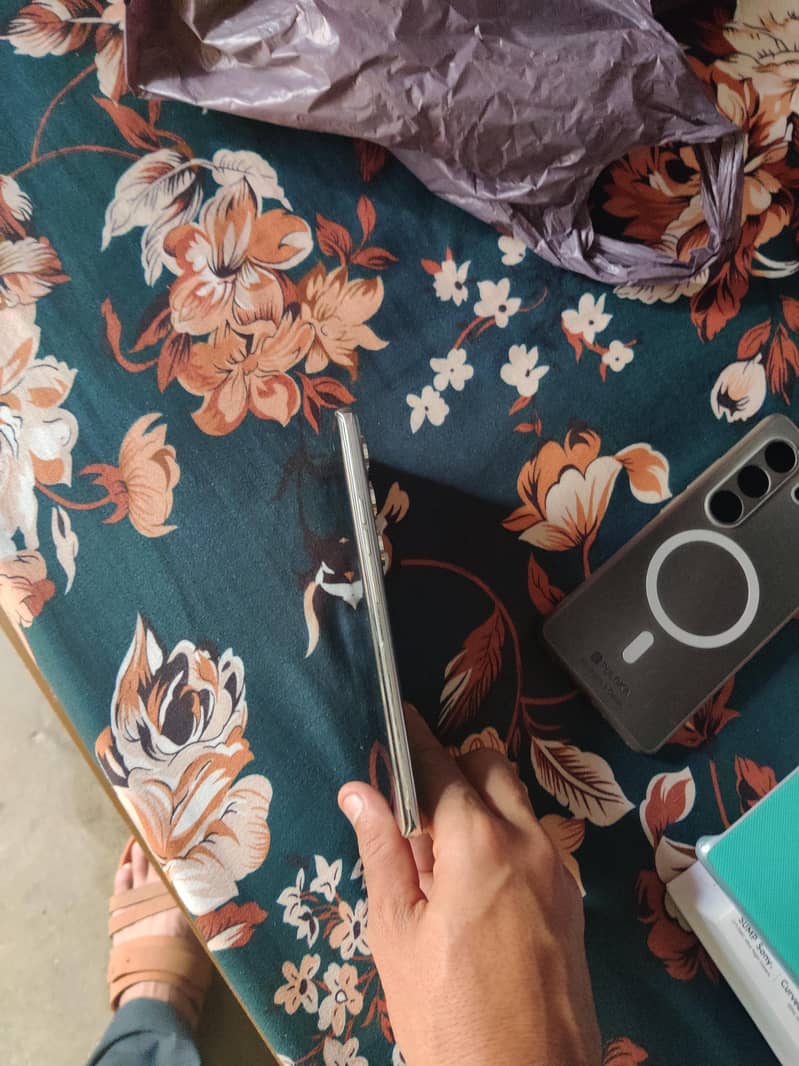 Tecno CAMON 40 Pro 5