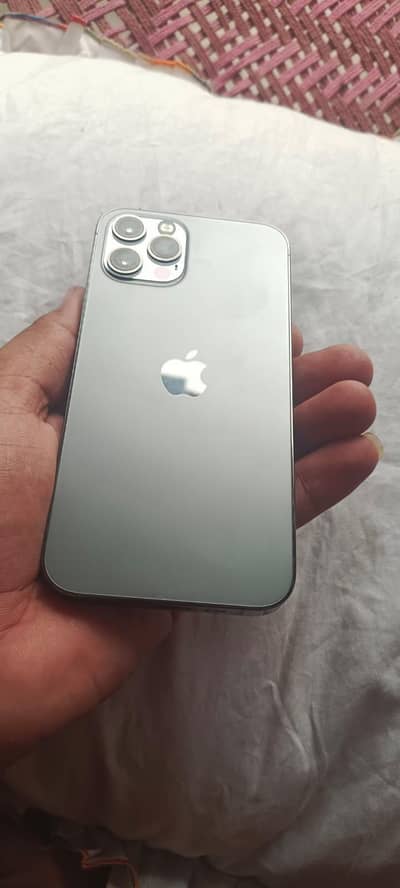 Apple iPhone 12 Pro