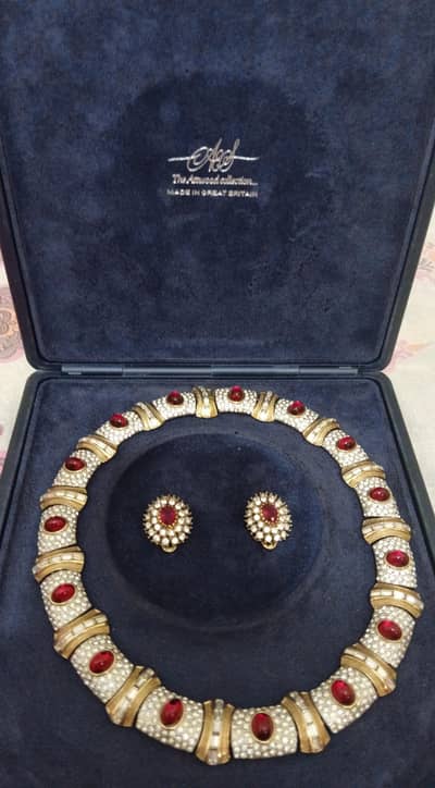 Original Attwood and sawyer collection glass-ruby set