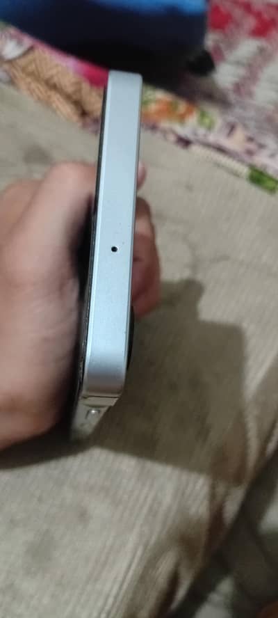 Samsung Mobile A06