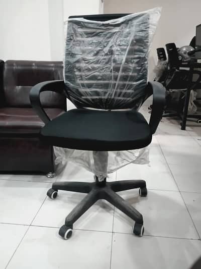 Complete Office Setup – Executive Boss Table + 3x Staff Tables + Boss