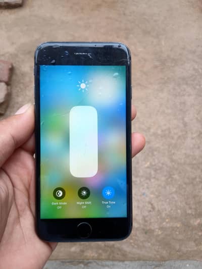 Apple iPhone 8