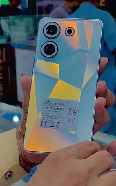 Tecno CAMON 20