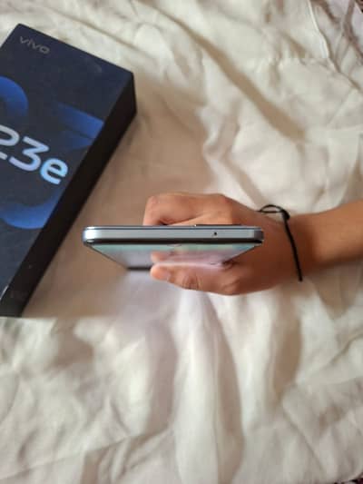 Vivo V23e