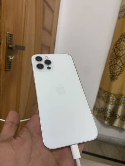 Apple iPhone 12 Pro