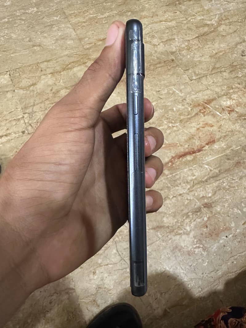 Google Pixel 7A 4