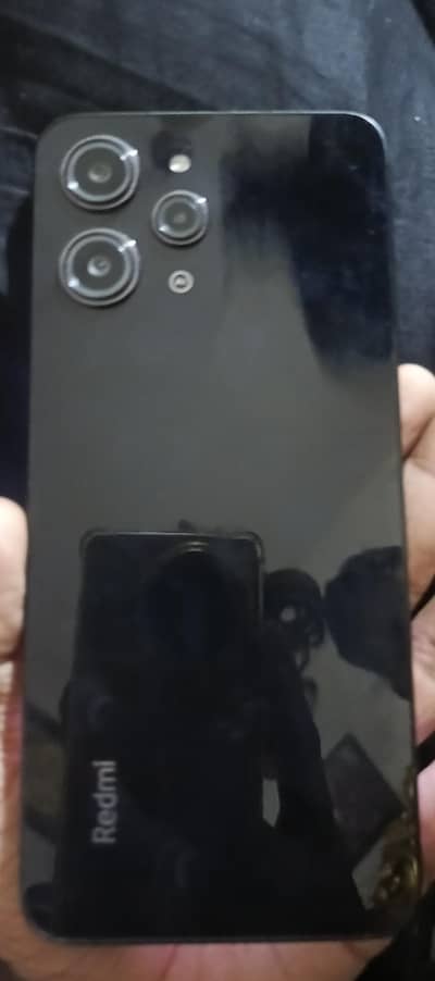 Realme 12