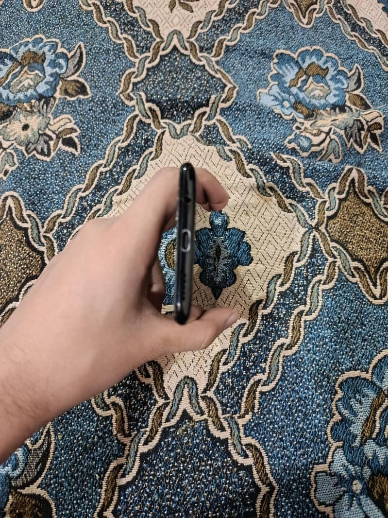 One Plus 6 3