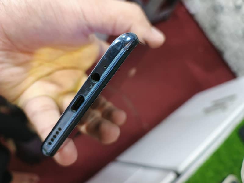 Infinix Note 8 4