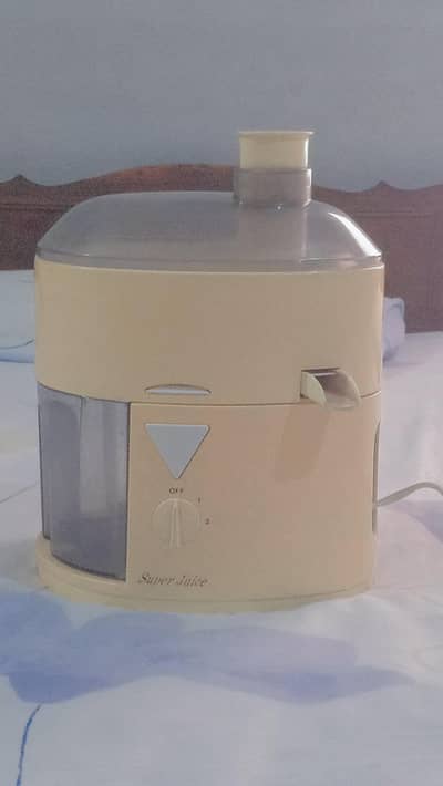 Sogo fan 2000 , Juicer machine