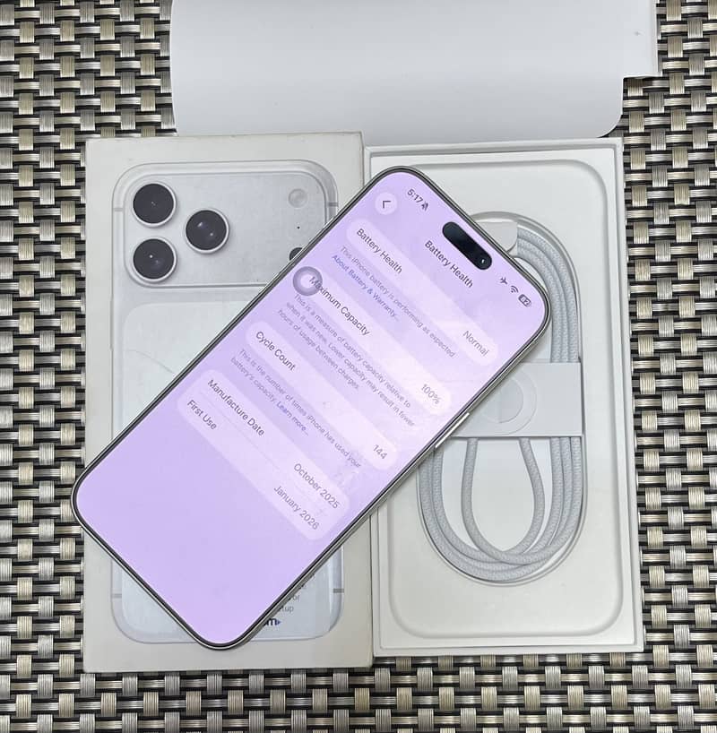 Apple iPhone 17 Pro Max 8