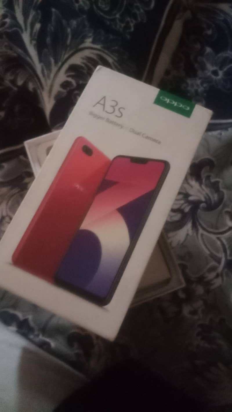 OPPO A3s 0