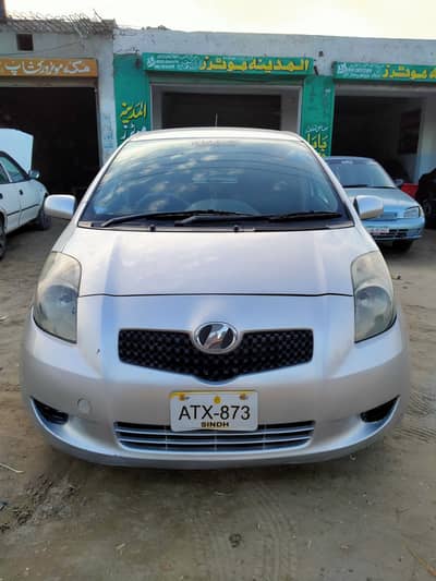 Toyota Vitz 2010