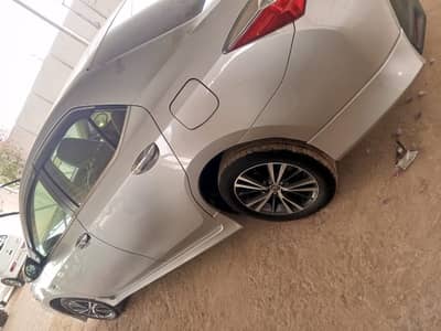 Toyota Corolla Altis 2021