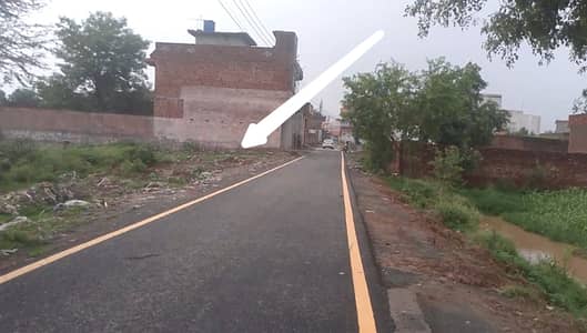 3 Marla plot near Ferozepur road kahna and new defence road few steps from 200ft LDA City road Lahore