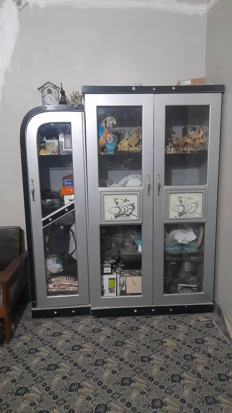 showcase 0