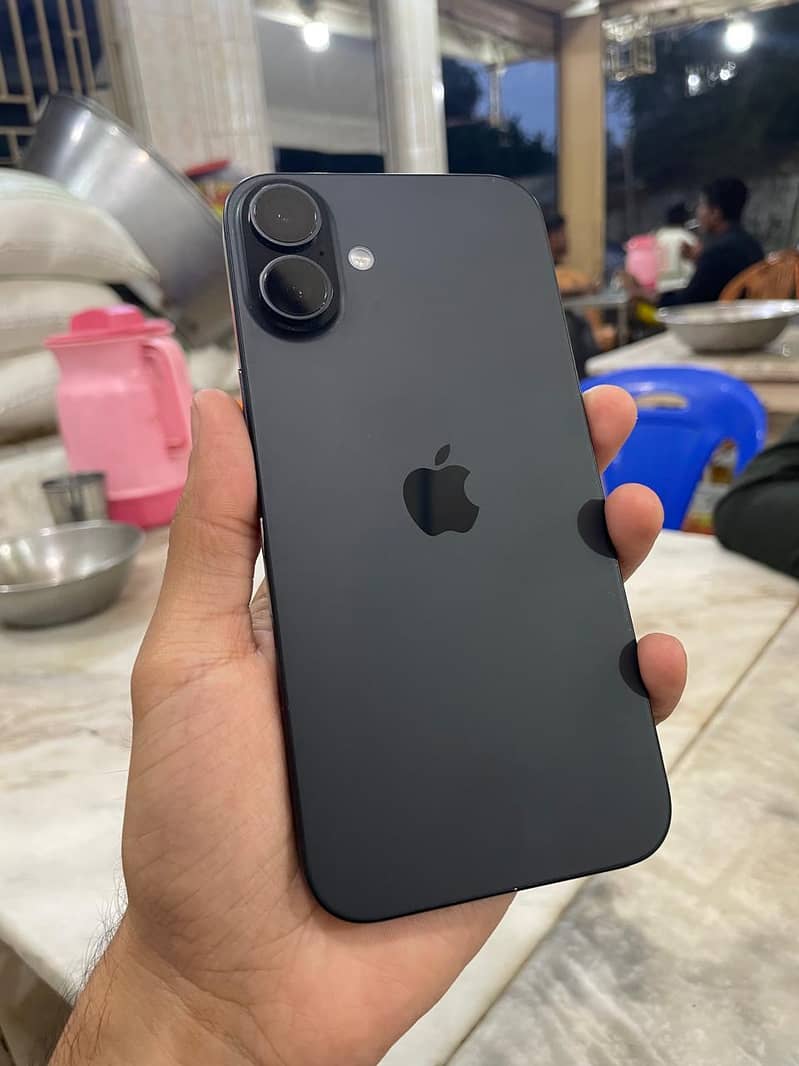 iphone 16 plus 1