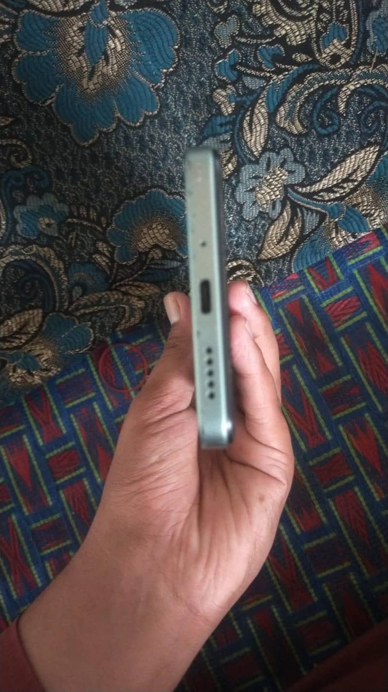 Xiaomi POCO C75 2