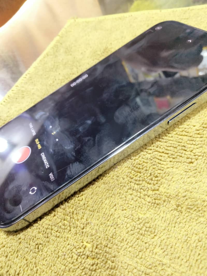 Iphone 13 pro max 3