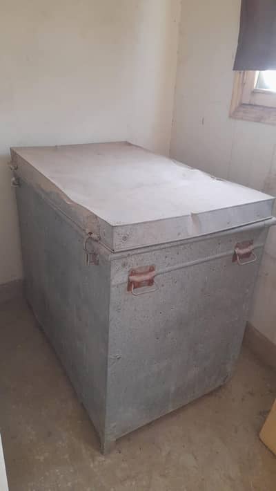 Storage Trunk (paiti)