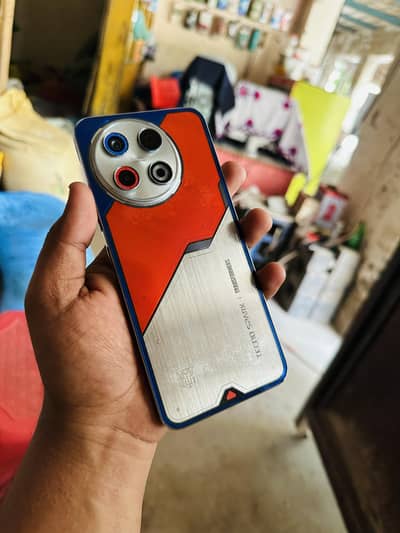 Tecno SPARK 30 Pro 8/128