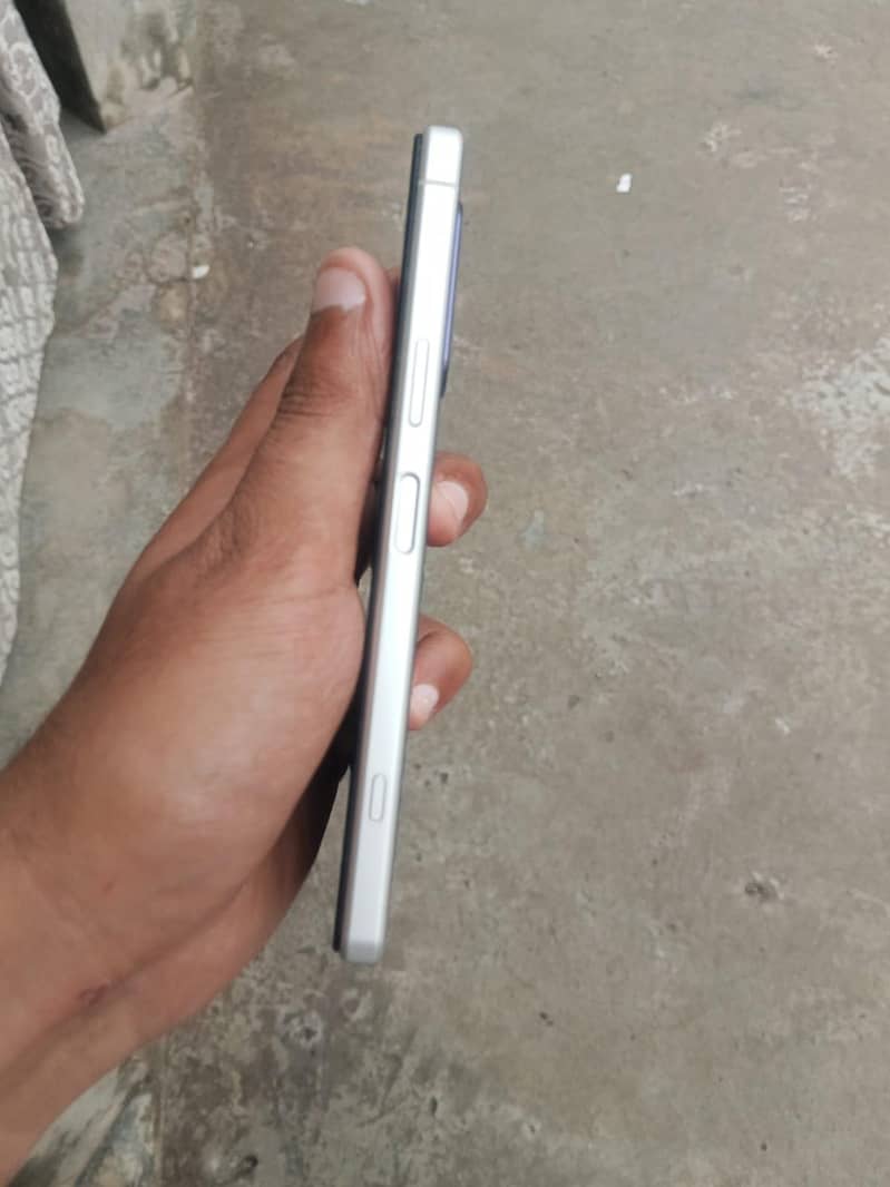 Sony Experia 5 Mark 4 7