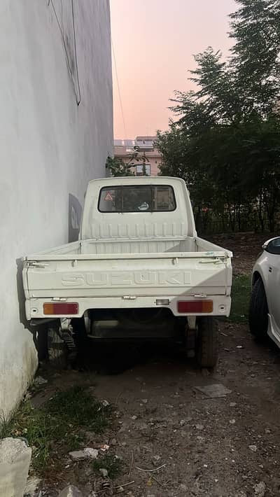 Suzuki Ravi 2019 white pickup urgent sale