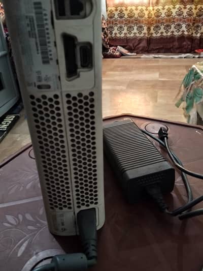 Xbox 360 RGH modified- 32 games pre-installed