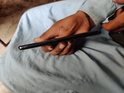 LG G8 ThinQ