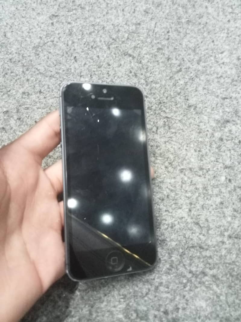 Apple iPhone 5s 3