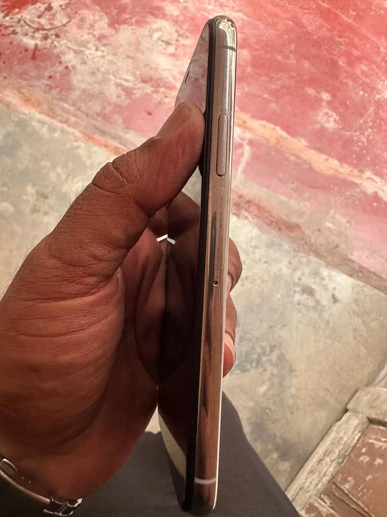 iPhone X 0