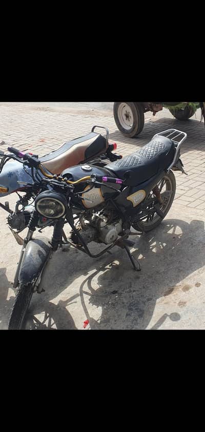 honda 70 cc read add urgent sale