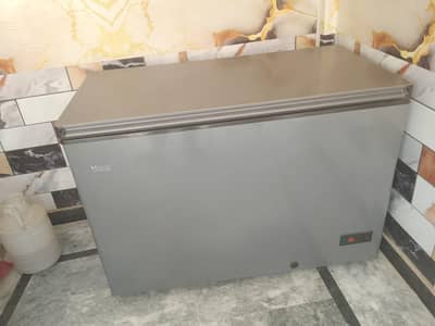 Hair single door freezer